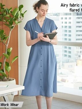 Uniqlo Smoky Blue Midi Dress